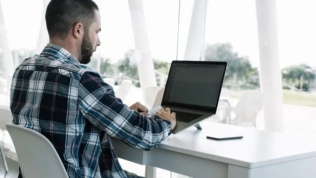 How to Add Network Location in Windows 10: A Detailed Guide