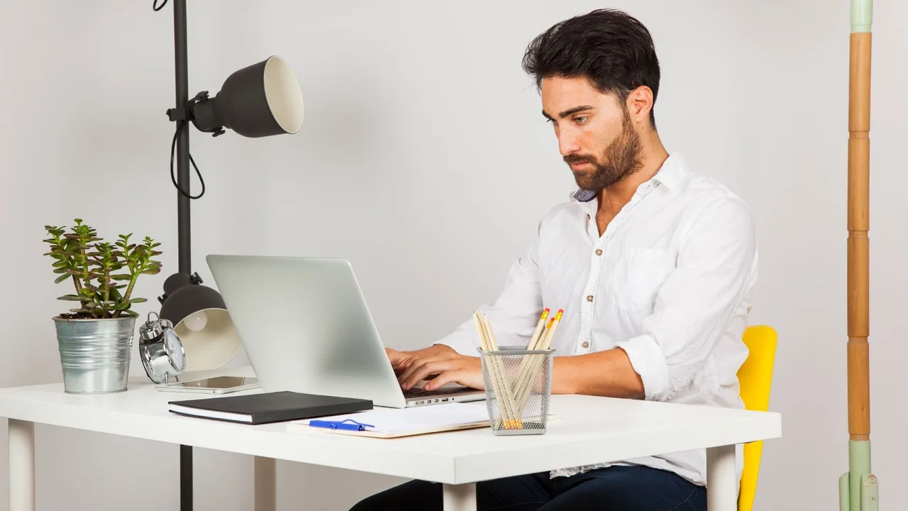 RMM vs. MDM: Key Differences for IT Management