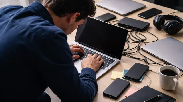 Endpoint Management Challenges: What IT Teams Struggle With