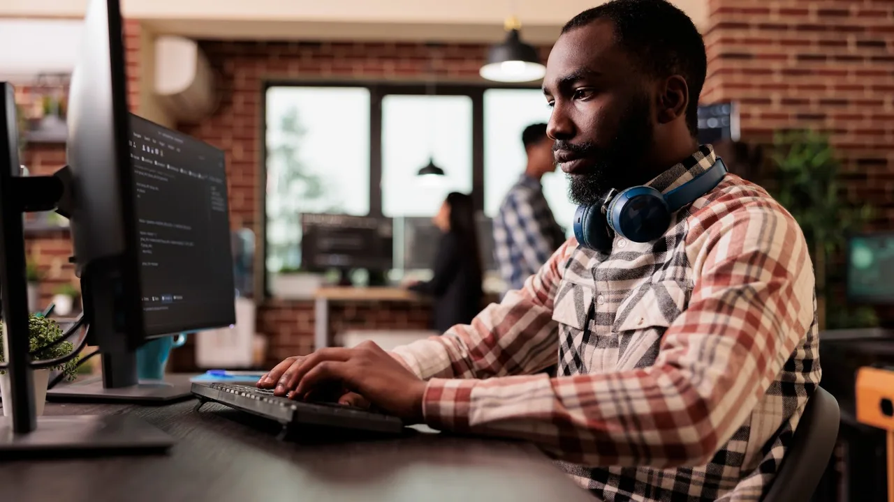 What is the Role of an RMM Agent? (A Complete Guide)